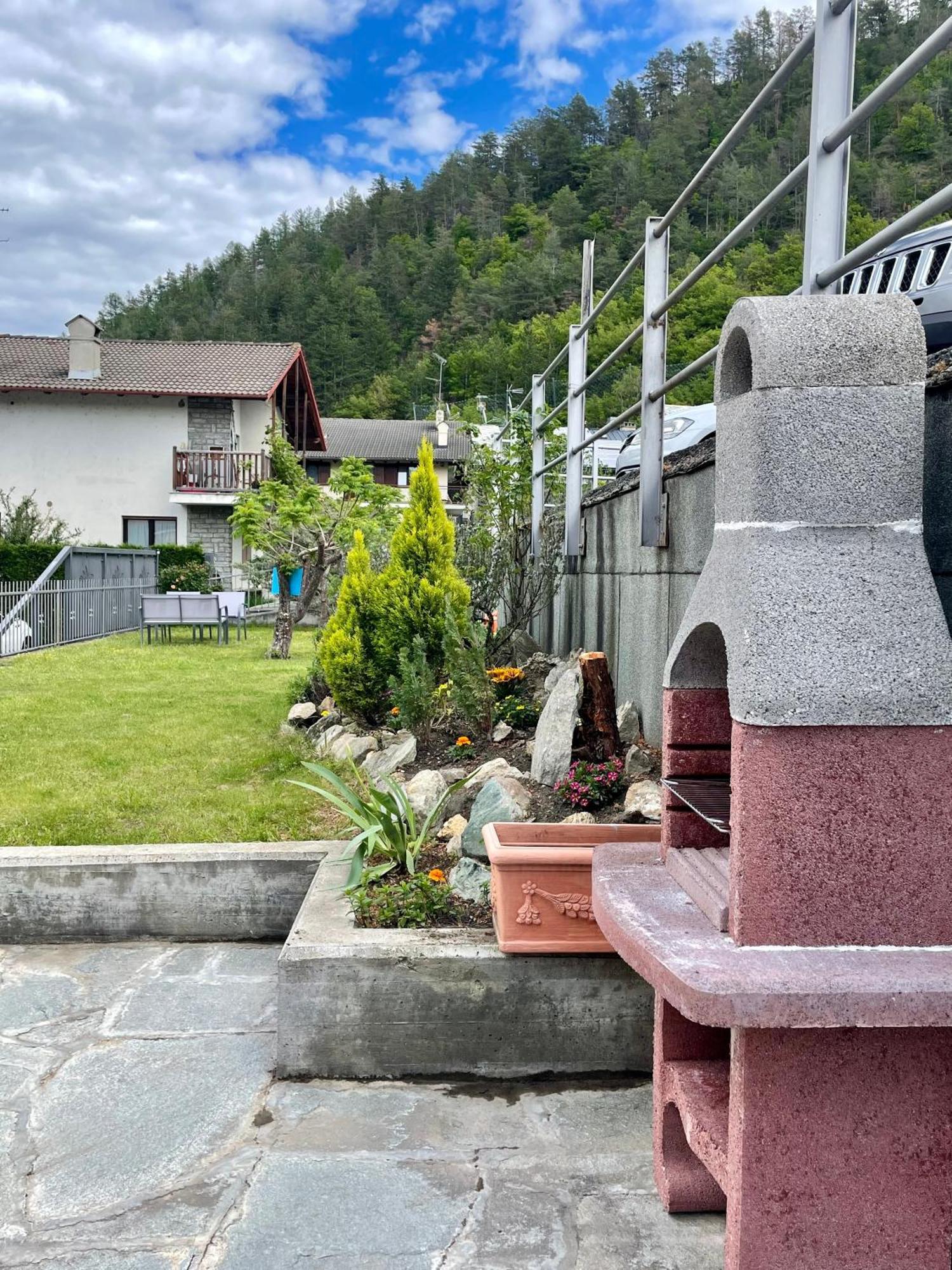 Casa Kristel Cir Comunale N 14 Аоста Екстер'єр фото
