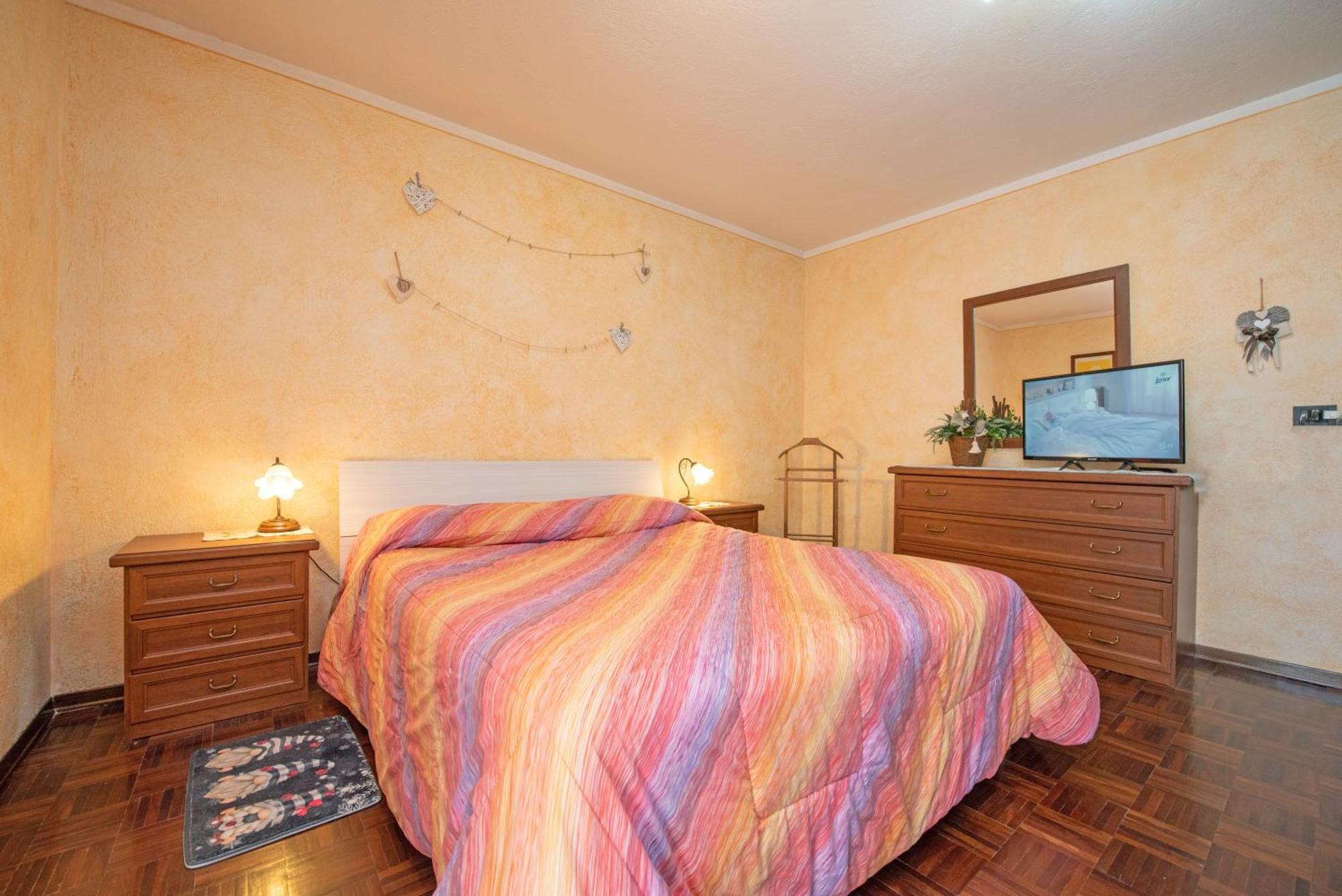 Casa Kristel Cir Comunale N 14 Аоста Екстер'єр фото
