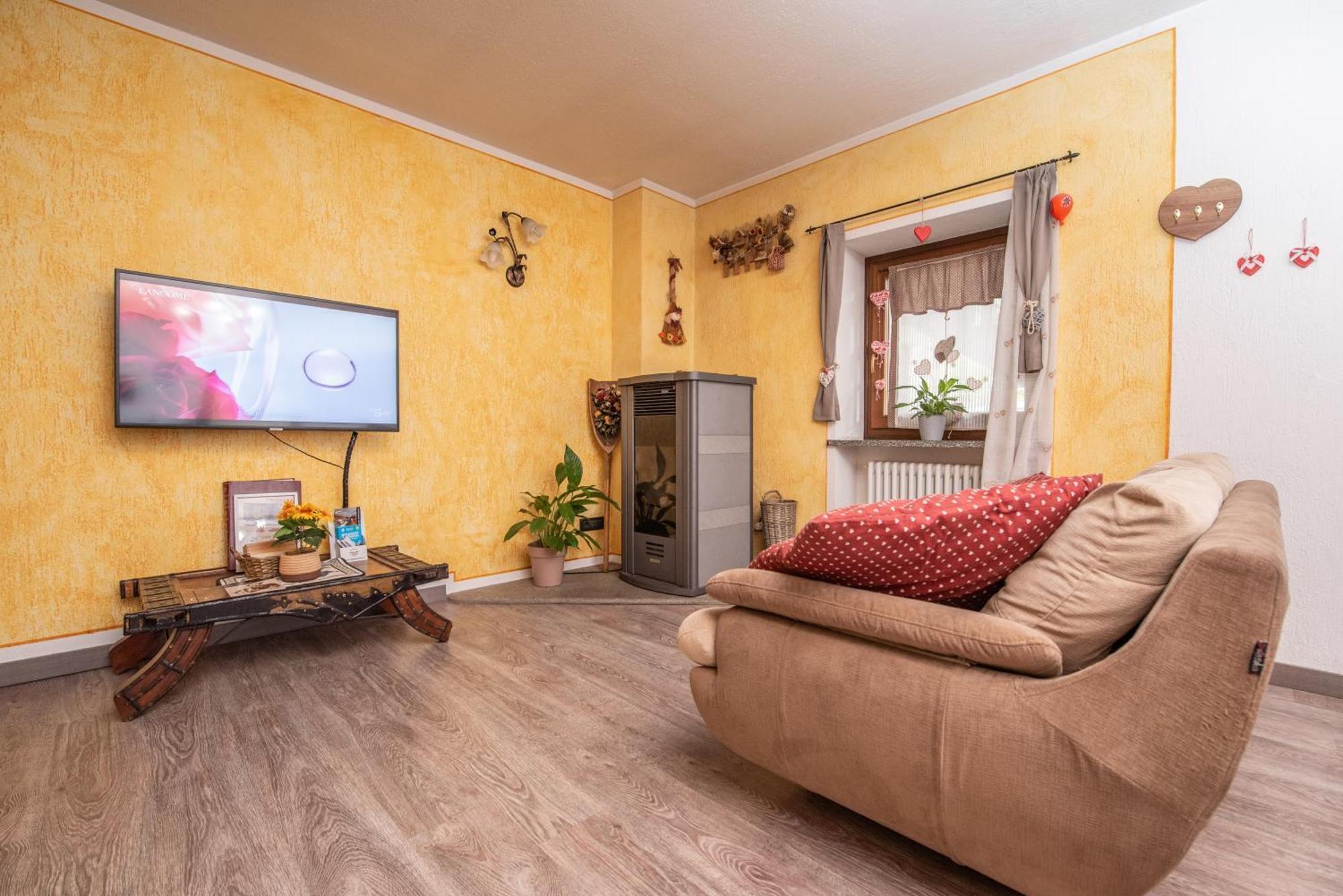 Casa Kristel Cir Comunale N 14 Аоста Екстер'єр фото