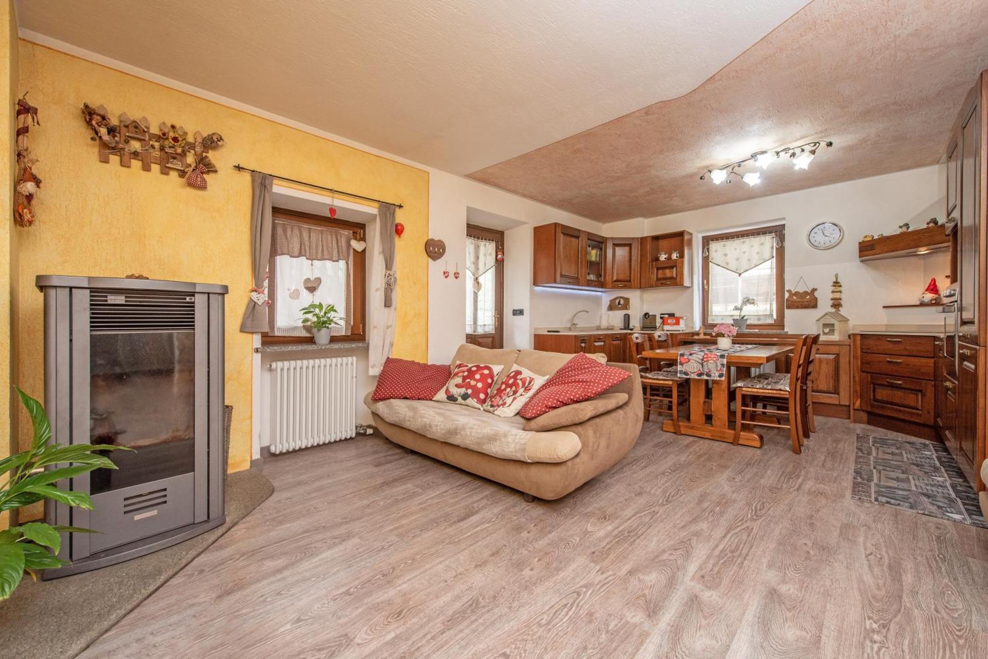 Casa Kristel Cir Comunale N 14 Аоста Екстер'єр фото