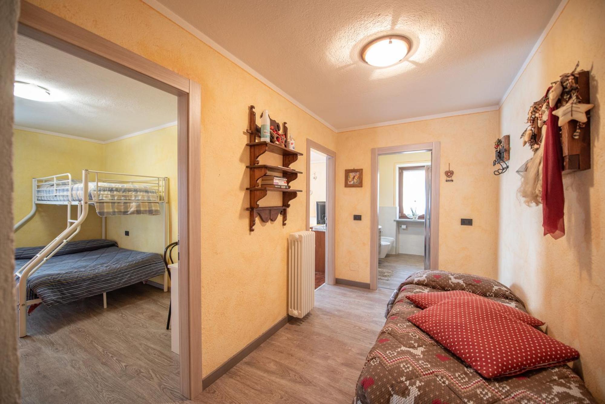 Casa Kristel Cir Comunale N 14 Аоста Екстер'єр фото