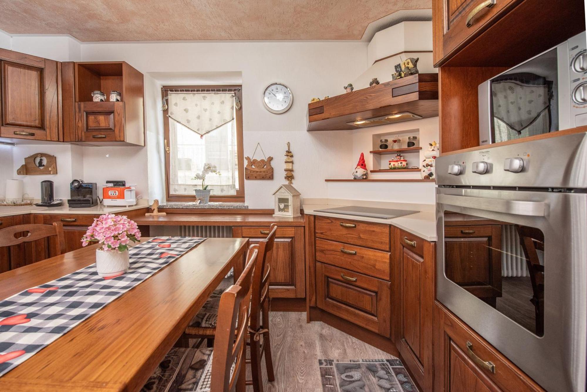 Casa Kristel Cir Comunale N 14 Аоста Екстер'єр фото