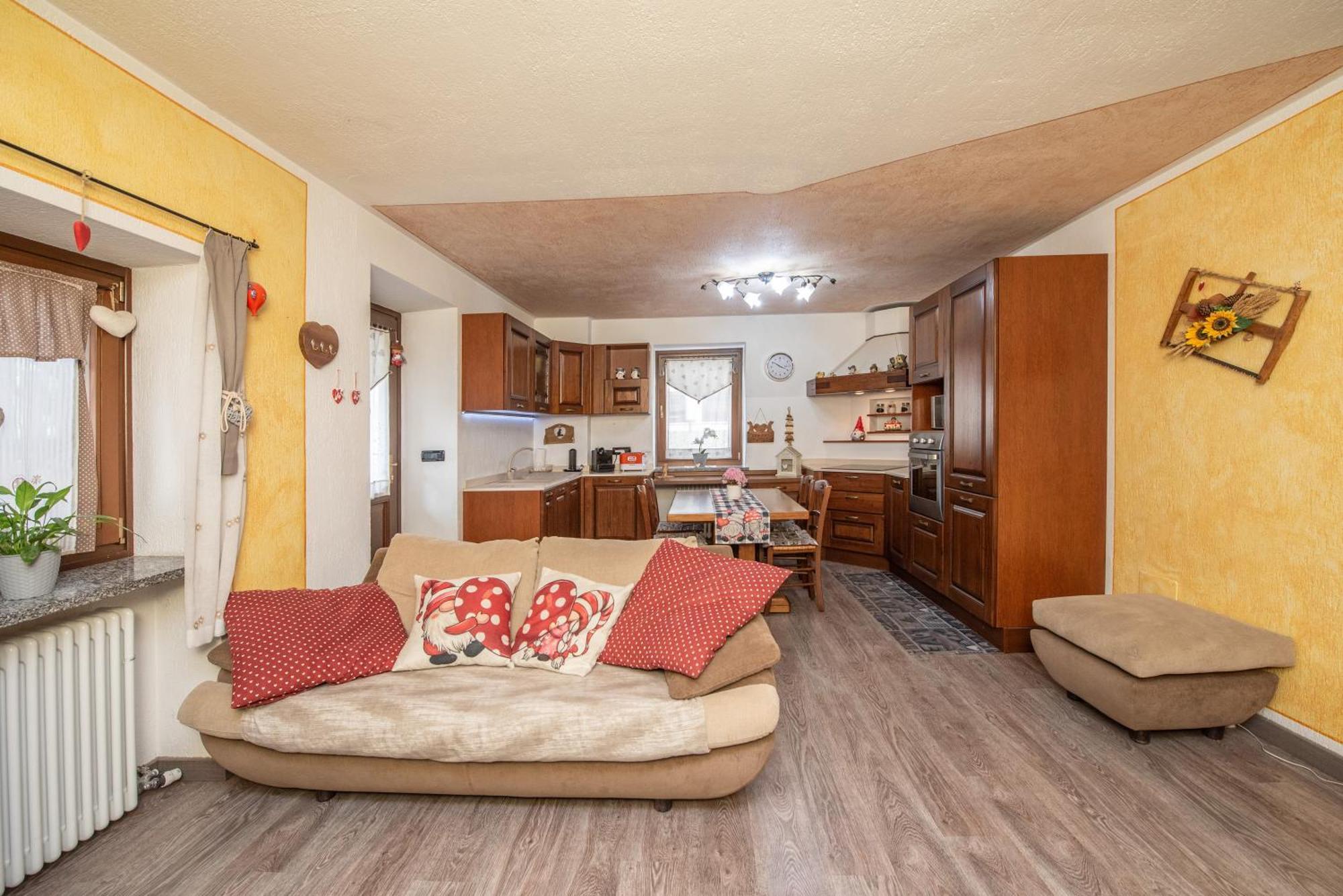 Casa Kristel Cir Comunale N 14 Аоста Екстер'єр фото